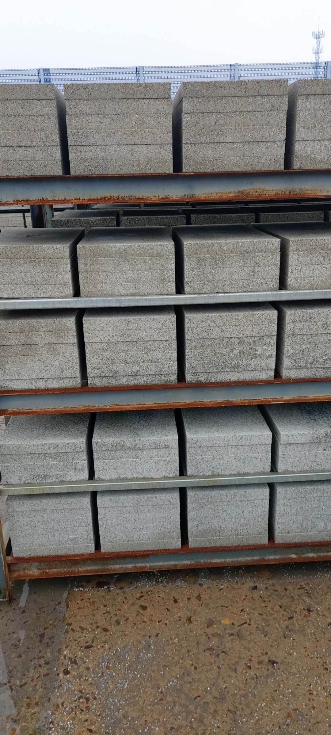 無(wú)機(jī)輕集料